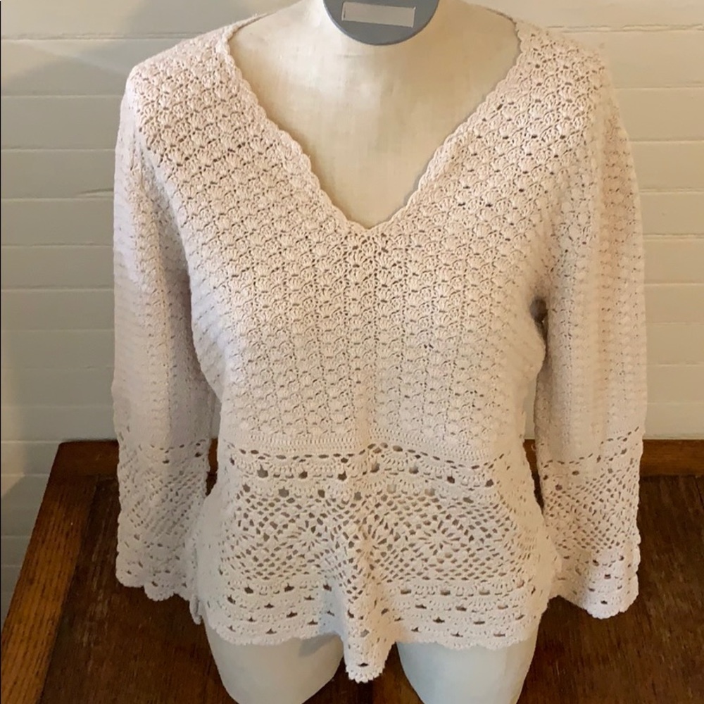 Medium but fits like a small.